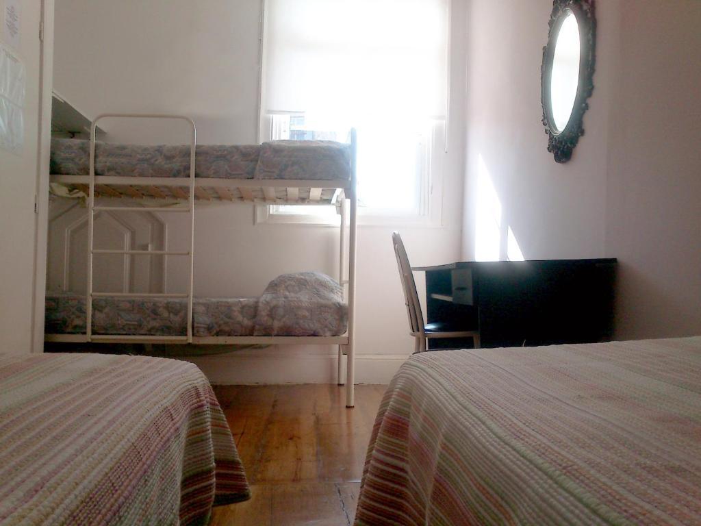 Duas Nacoes Guest House Porto Pokoj fotografie